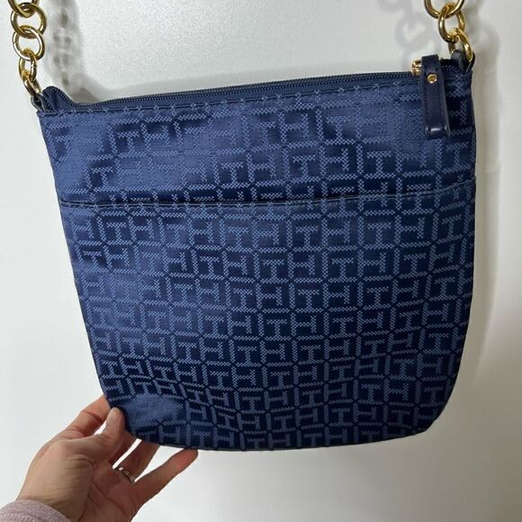 Tommy Hilfiger Women's Navy Blue Synthetic Leather Logo Print Cross Body Bag - Picture 9 of 14